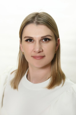 Воспитатель по ФИЗО Якушева Оксана Валерьевна Воспитатель по ФИЗО Якушева Оксана Валерьевна