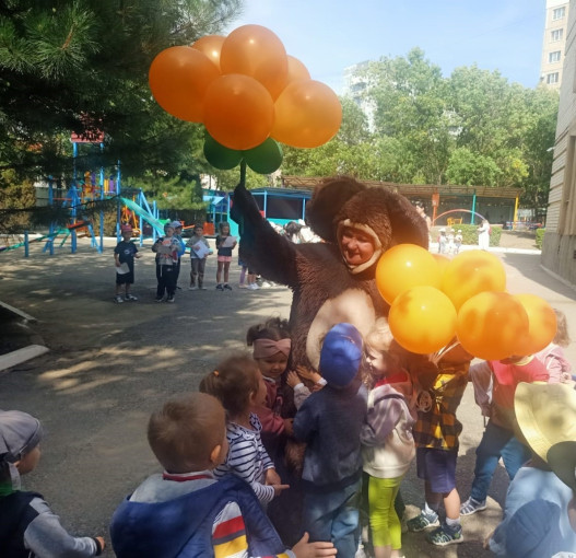 День рождения Чебурашки День рождения Чебурашки.